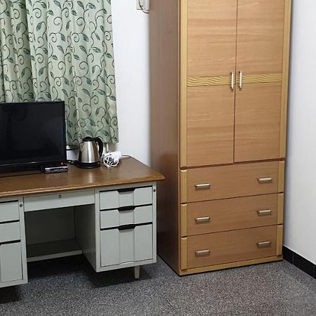 Lanzhou 4Th St Apartment Chiayi City Exterior photo