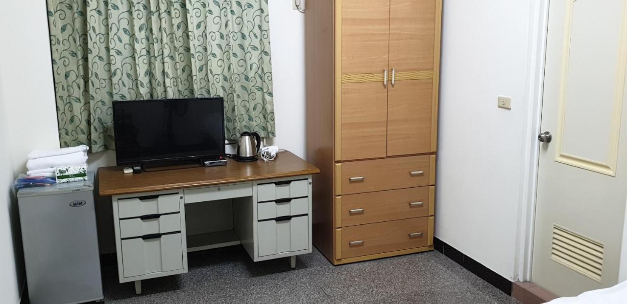 Lanzhou 4Th St Apartment Chiayi City Exterior photo